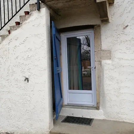 Le Chavaleins Guest house *